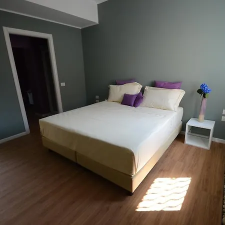 Affittacamere 2rooms Bed&basta