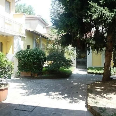 Affittacamere 2rooms Bed&basta Legnano